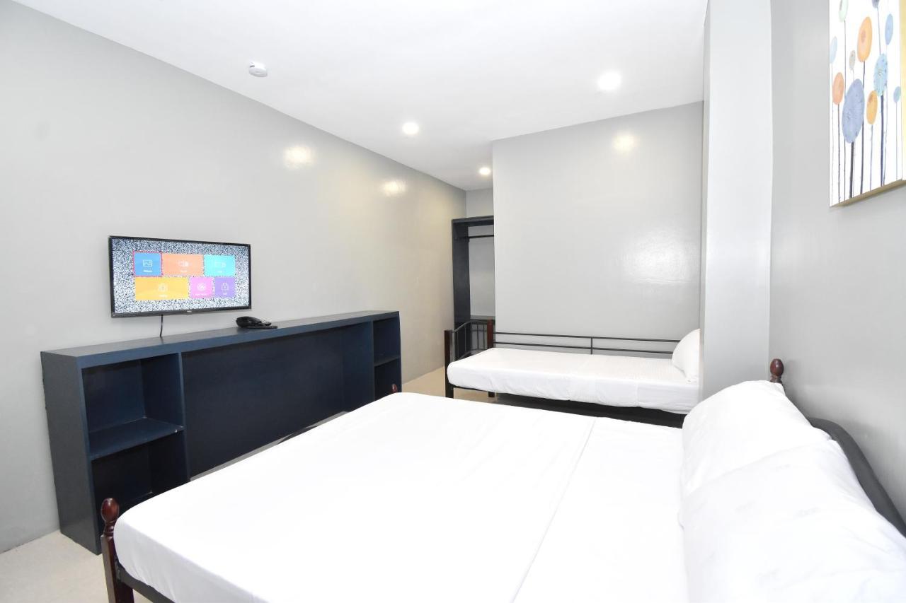 Blue Suites Boracay Balabag  Rum bild